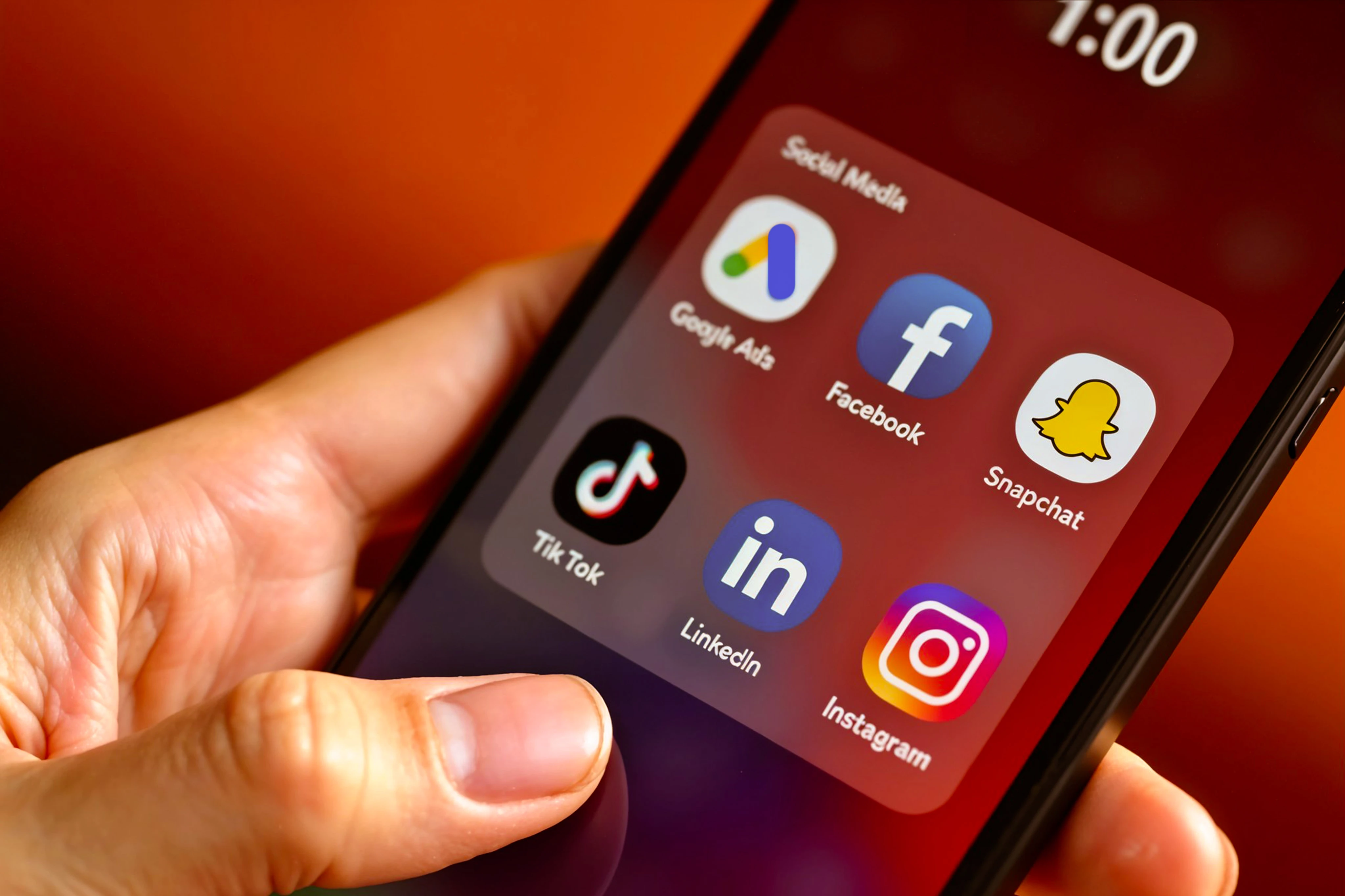 اختيار المنصة المناسبة للإعلان