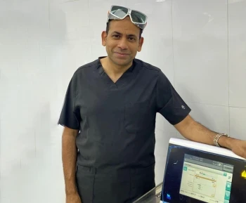 الدكتور أحمد سامي