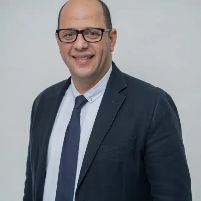 الدكتور وائل بدر